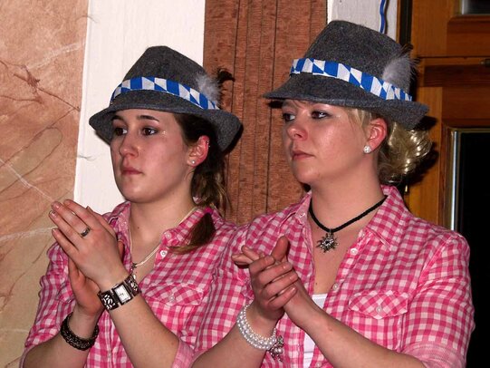 Thumbnail: _2110053.jpg