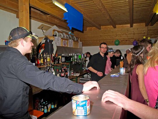 Thumbnail: _2110080.jpg