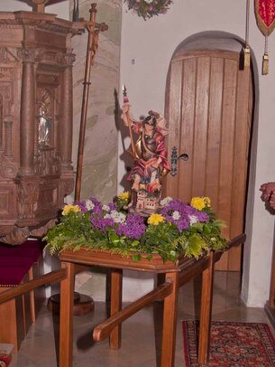 Thumbnail: _5061491.jpg